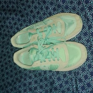 Saucony Jazz Low Pro size 8.5 shoes